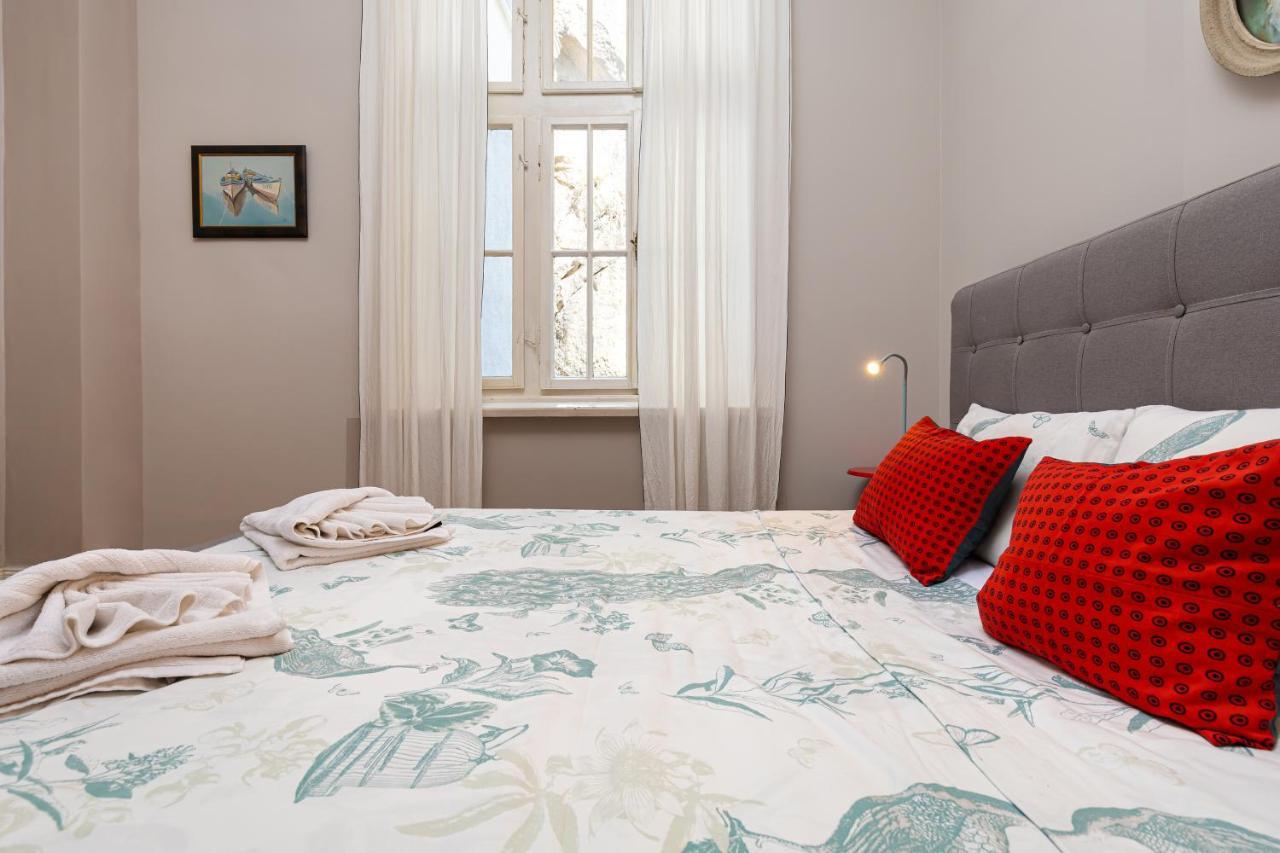 The Old Town Vintage 2-Bedroom Jewel By Flat Mаnager 플로브디프 외부 사진